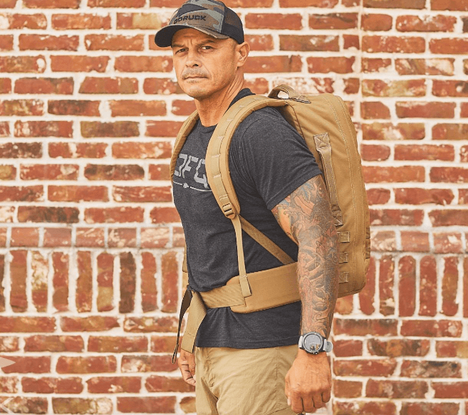 3V padded hip belt works great with the Goruck Rucker 25L : r/Goruck